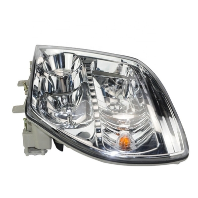 Wymiana reflektora Foton Truck przez ten 12V reflektor 1B18037150011A0481